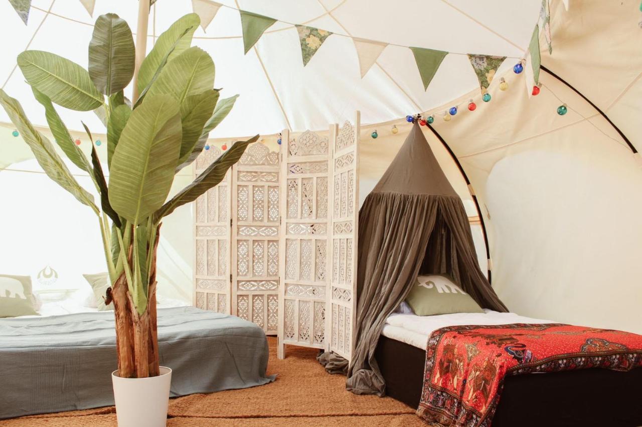 Roesjoebaden Camping & Stugby Sollentuna Bagian luar foto