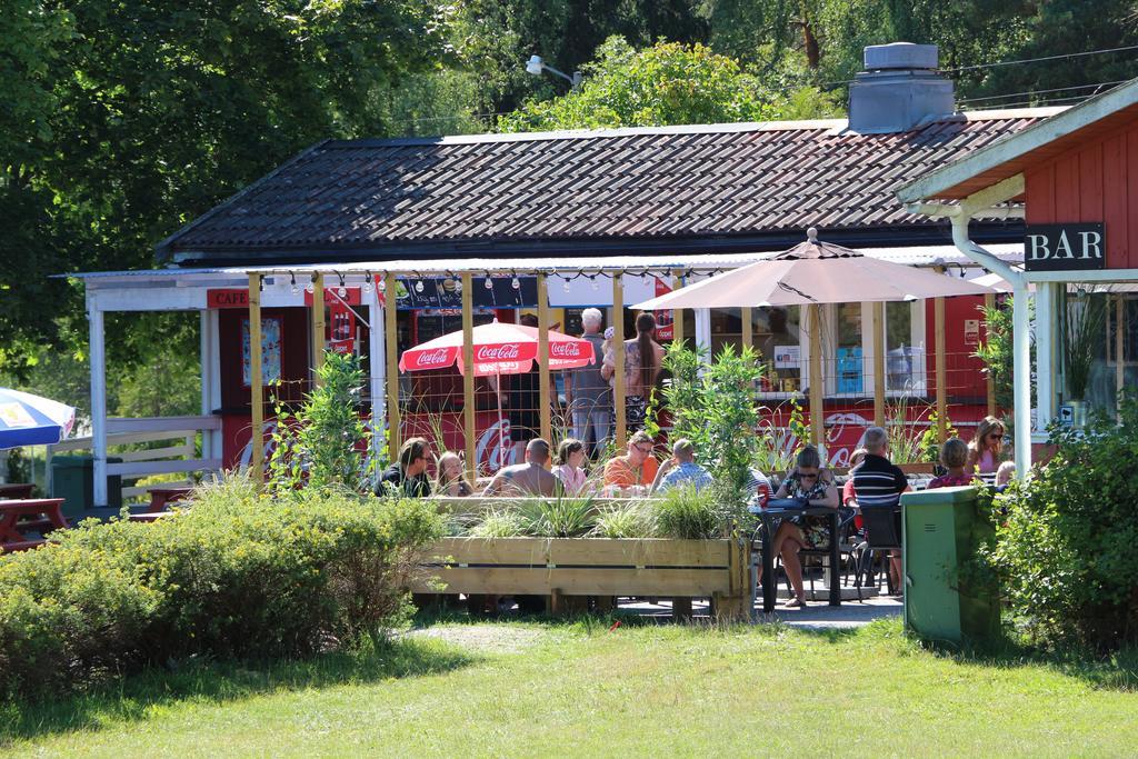 Roesjoebaden Camping & Stugby Sollentuna Bagian luar foto